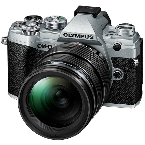 photo Appareil photo Hybride à objectifs interchangeables OM System